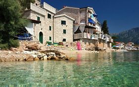 Apartments Martina Brist